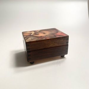 •Vintage• Reuge Rare Hummel Music Box